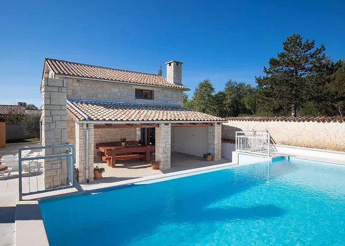 Lux Casa Histria 2 Villa